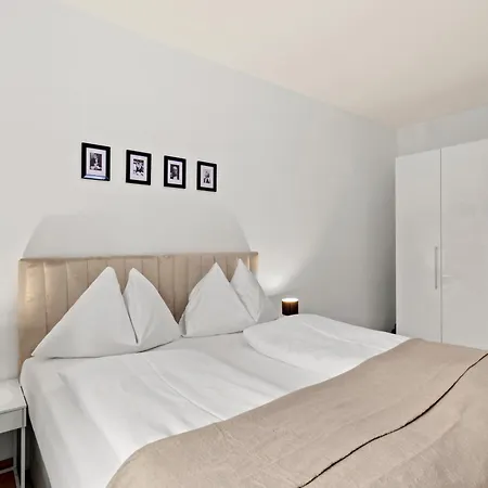 Farawayhomes Leoben #p83 Donawitz